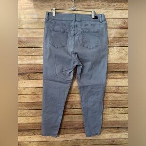 Jones New York Women's Light Blue Denim Mid-Rise Skinny Jeans Size 12